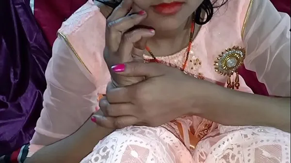 Varm Indian XXX Girlfriend sex with clear Hindi oudio färsk tub