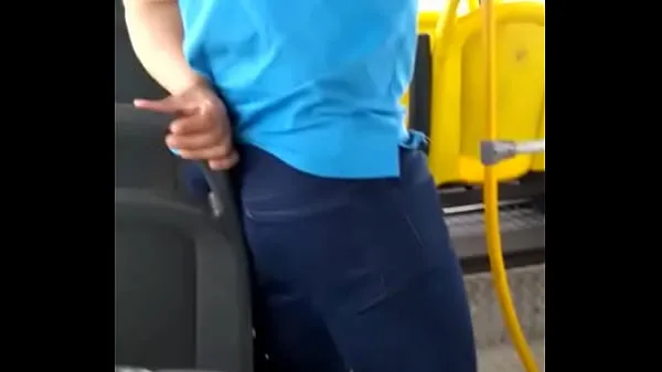 Tabung segar pissed on the bus panas