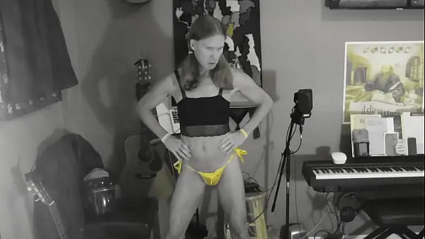 Yellow Pop! Me performing solo dancing in my tiny yellow panties, masturbating and tasting my cum أنبوب جديد ساخن