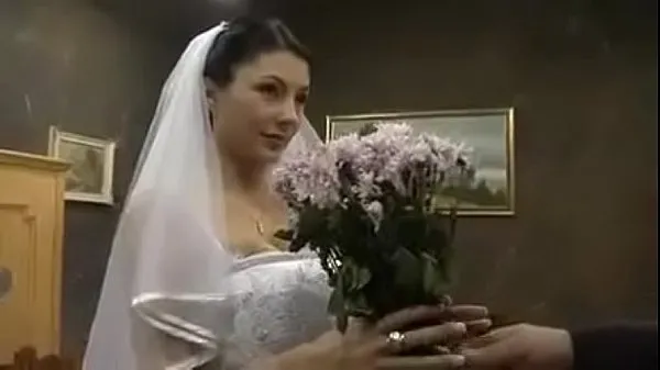 Forró Bride fuck with his friss cső