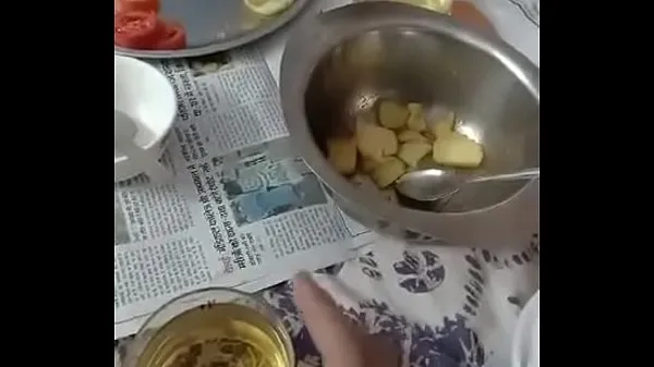 Ζεστό Tamil cuckhold husband show his wife φρέσκο ​​σωλήνα