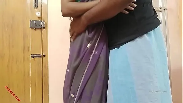 Ζεστό Horny Bengali Indian Bhabhi Spreading Her Legs And Taking Cumshot φρέσκο ​​σωλήνα