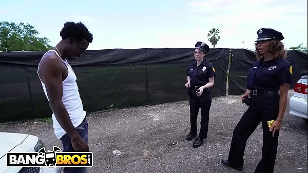 BANGBROS - Lucky Suspect Gets Tangled Up With Some Super Sexy Female Cops Tiub segar panas