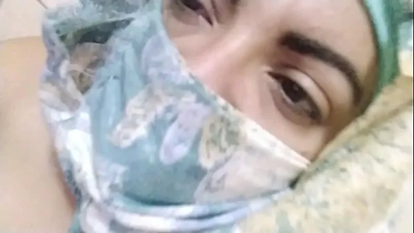 Hot Real Arab Muslim Mom Masturbates Her Pussy To Extreme Orgasm On Porn Hijab Cam And Shows Feet fresh Tube