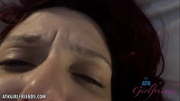 Gorąca Private video and GFE Experience with Amateur Redhead in a hotel room (filmed POV) fucking her hairy pussy and natural tits - CREAMPIE (Emma Evins świeża tuba