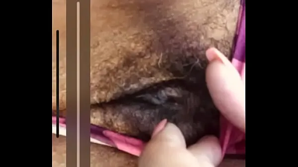 ร้อนแรง Married Neighbor shows real teen her pussy and tits หลอดสด