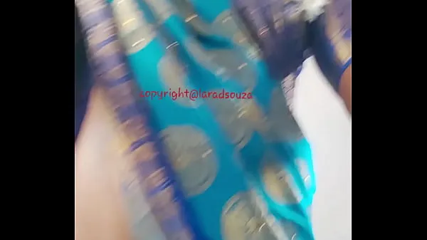 Hete Indian beautiful crossdresser model in blue saree verse buis