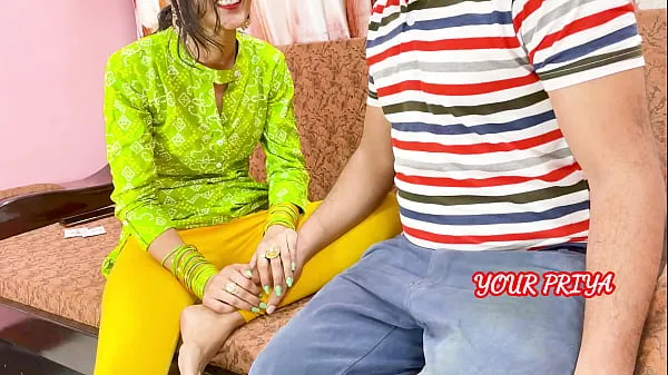 Indian desi Priya XXX sex with step brother Tiub segar panas