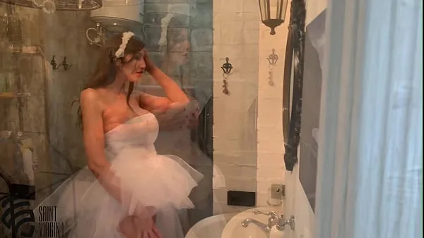Hot The bride sucked the best man before the wedding and poured sperm all over her face fresh Tube
