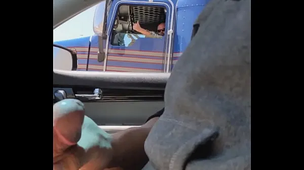 گرم Trucker Watches me cum تازہ ٹیوب