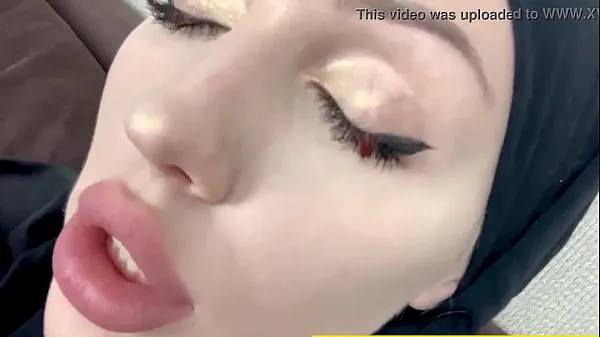 Hete Muslim closeup hungry pussy fucking cock and gonna cum verse buis