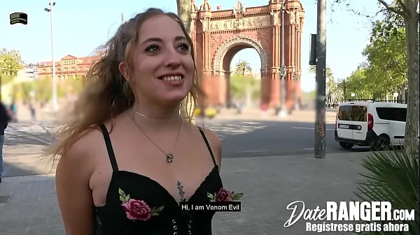 Varmt WTF: This SPANISH bitch gets ANAL on GLASS TABLE: Venom Evil (Spanish frisk rør
