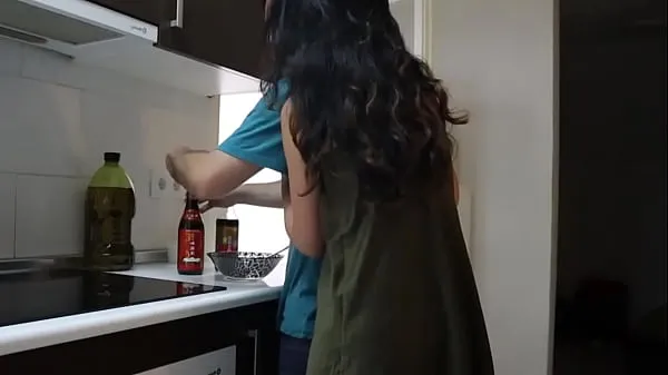 گرم Chinese beauty fell in love with a big cock while studying abroad, and was fucked wildly in the kitchen by a foreign friend while her boyfriend was not there تازہ ٹیوب