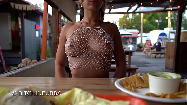 Hot Tits exposed at the restaurant fresh Tube