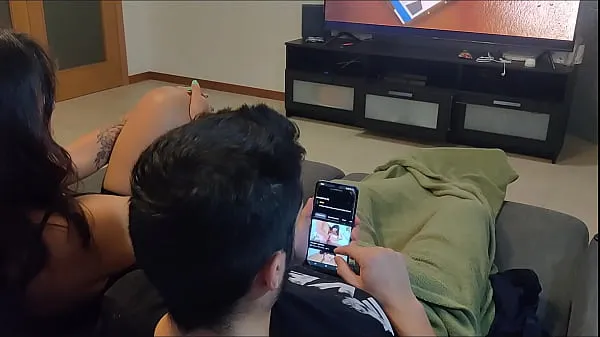 my step sister caught me masturbating and watching porn so she made me a blowjob أنبوب جديد ساخن