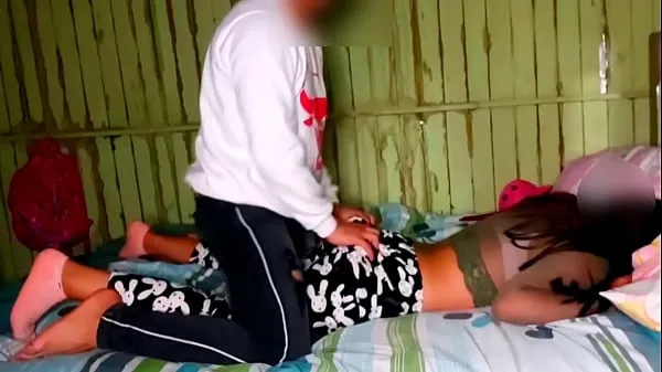 Tabung segar My step sister gets excited when I massage her and we end up fucking / sch0olgirl home video panas