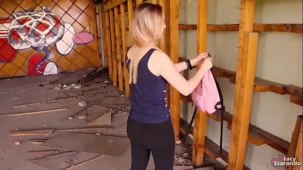 Stranger Cum In Pussy of a Teen Student Girl In a Destroyed Building Tiub segar panas