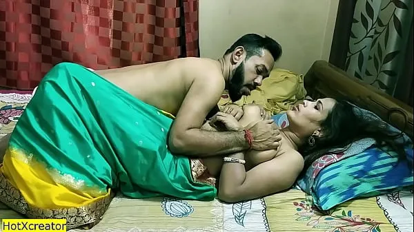 Ống nóng Gorgeous Indian Bengali Bhabhi amazing hot fucking with property agent! with clear hindi audio Final part tươi