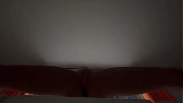 热的 Girl masturbating In VR 新鲜的管
