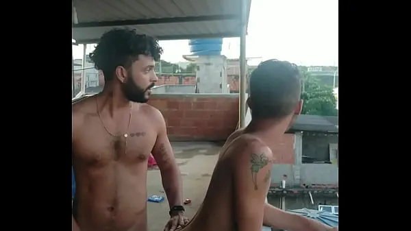 Ống nóng My neighbor and I went to fuck on the roof and we almost got caught Davi Lobo tươi
