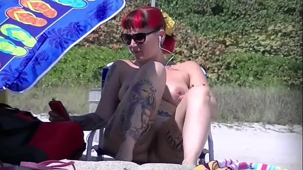 گرم Exhibitionist Wife & 172 - Morgan La Rue First Time At The Nude Beach Making A Voyeur Video For Her Husband تازہ ٹیوب