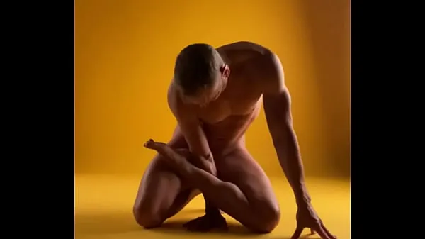 Ζεστό Erotic Yoga with Defiant Again φρέσκο ​​σωλήνα