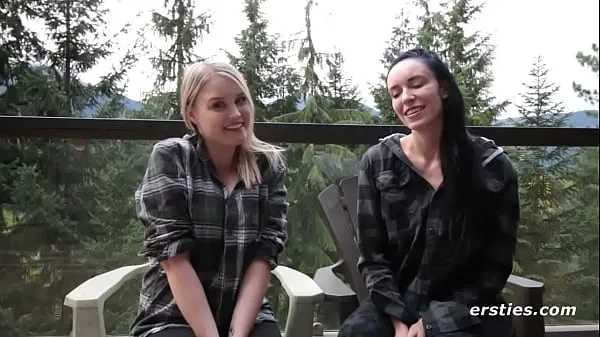 گرم Ersties: Hot Canadian Girls Film Their First Lesbian Sex Video تازہ ٹیوب