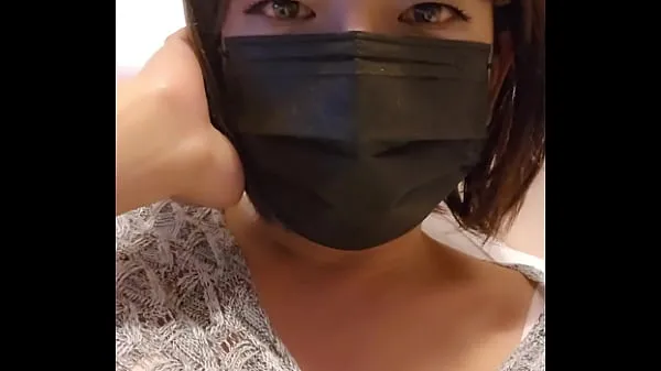 Varmt Transvestite Tingxuan gives a blowjob that makes her wet frisk rør