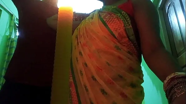 热的 INDIAN Bhabhi XXX Wet pussy fuck with electrician in clear hindi audio | Fireecouple 新鲜的管