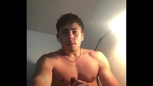Hot Hot fit guy jerking off his big cock fresh Tube