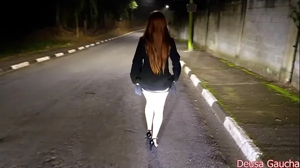 Ống nóng Married dogging put ass out the car window for unknown to fuck her ass in the fur tươi