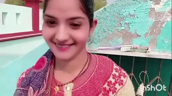 Varm Indian village girl save her pussy färsk tub