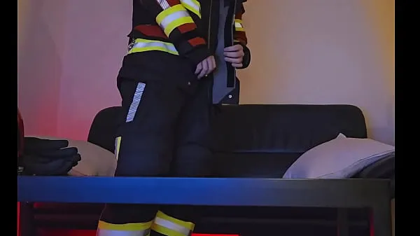 Forró Straight Firefighter Convinced friss cső