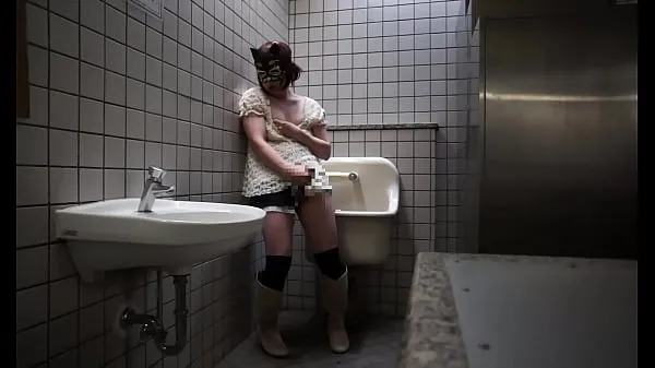Tabung segar Japanese transvestite Ayumi masturbation public toilet 009 panas