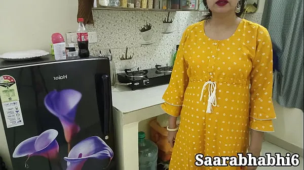Tabung segar hot Indian stepmom got caught with condom before hard fuck in closeup in Hindi audio. HD sex video panas