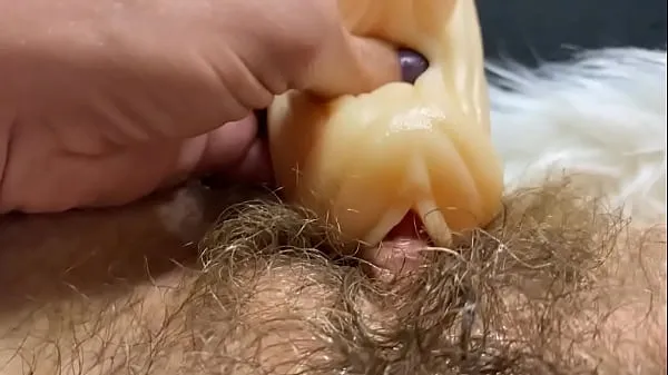 Vroča Huge erected clitoris fucking vagina deep inside big orgasm sveža cev