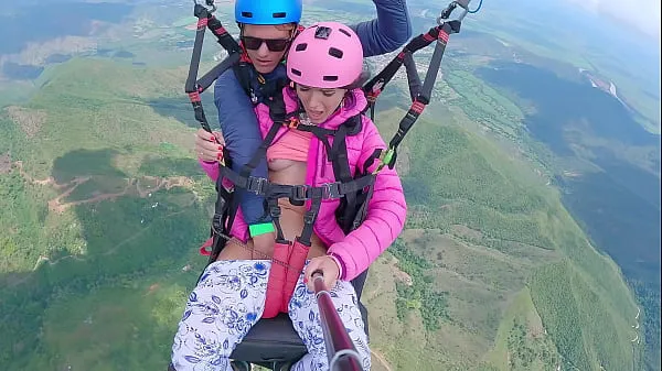 Hot Wet Pussy SQUIRTING IN THE SKY 2200m High In The Clouds while PARAGLIDING fresh Tube