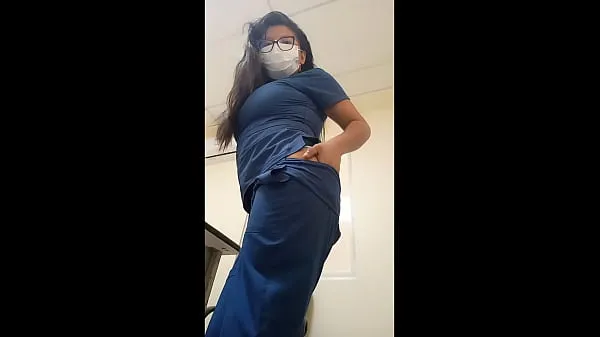hospital nurse viral video!! he went to put a blister on the patient and they ended up fucking Tiub segar panas