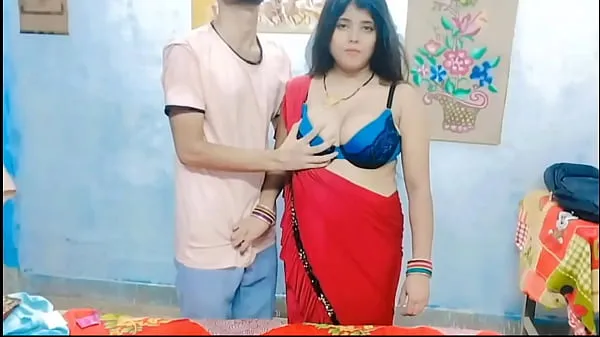 Tabung segar Aunty and young boy dirty conversation boy have fucking hot aunty xxxsoniya Indian hindi video panas
