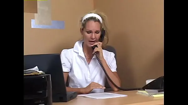 Forró Fucking in the office with hungry MILF friss cső