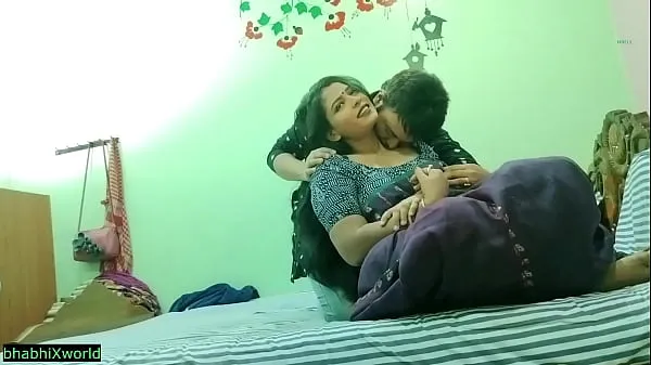 Vroča New Bengali Wife First Night Sex! With Clear Talking sveža cev