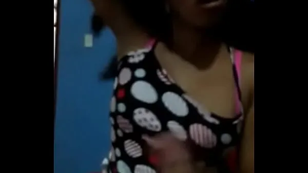 गरम Horny young girl leaves her boyfriend and comes and sucks my dick intensely and makes me cum quickly, FULL VIDEOS ON RED ताज़ा ट्यूब