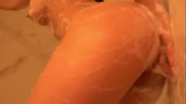 Forró Alexa Tomas' intense masturbation in the shower with 2 dildos friss cső