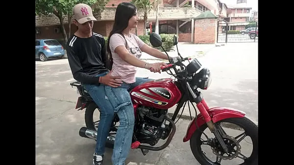 Hot I WAS TEACHING MY NEIGHBOR DEK NEIGHBORHOOD HOW TO RIDE A MOTORCYCLE, BUT THE HORNY GIRL SAT ON MY LEGS AND IT EXCITED ME HOW DELICIOUS fresh Tube
