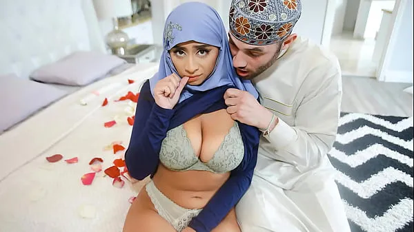 Chaud Femme et mari hijab donnent le meilleur de leur chance à l'imprégnation - Hijablust Tube frais