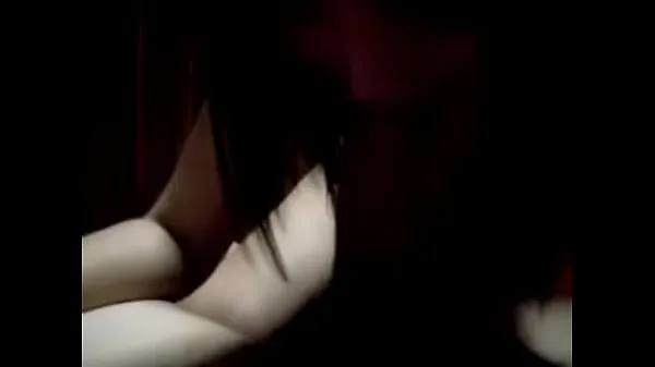 Varm taiwanese prostitute gives blowjob färsk tub